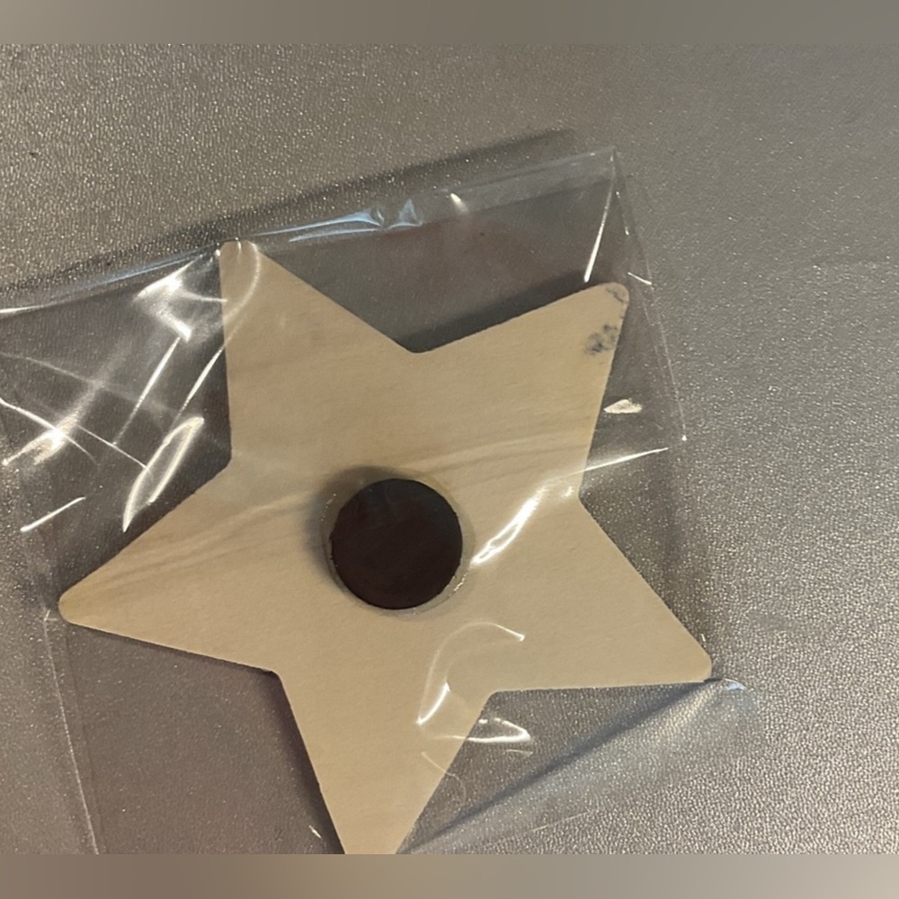 Custom Diamond Art Star Magnet – Personalized Color – Handmade Decor - Picture 2 of 2